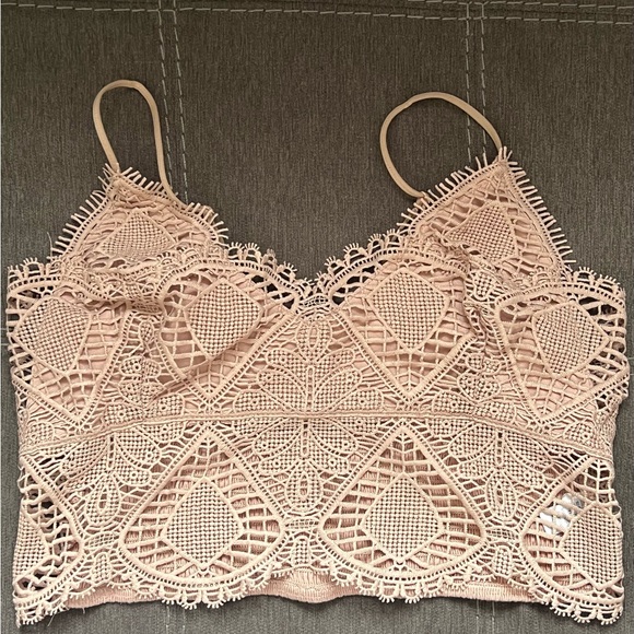 Boho Lace Crop Top - Picture 1 of 4